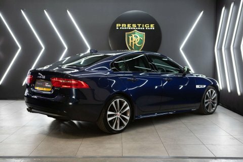 Jaguar XE 2.0D R-sport Saloon Blue #5