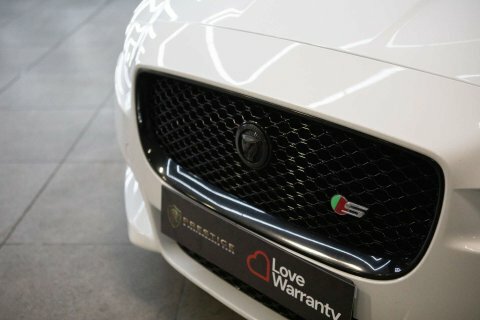 Jaguar XE 2.0D Portfolio Euro 6 Ss  #41