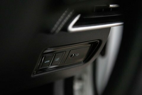 Jaguar XE 2.0D Portfolio Euro 6 Ss  #61