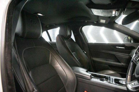 Jaguar XE 2.0D Portfolio Euro 6 Ss  #7