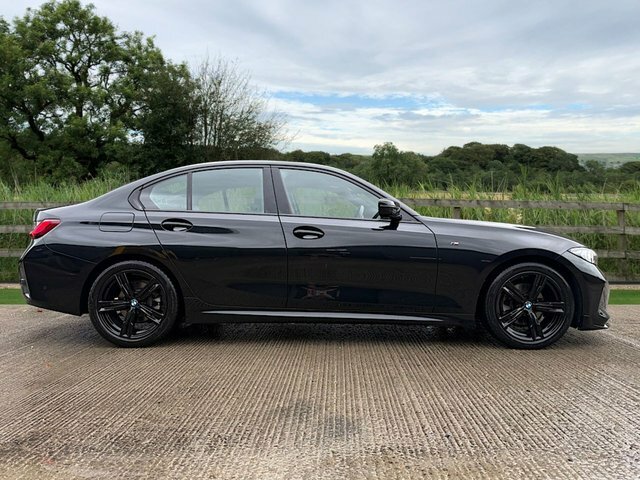 BMW 3 Series 320I M Sport Saloon Black #4