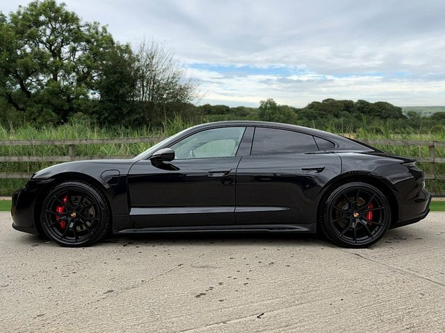 Porsche Taycan Plus 93.4Kwh Gts Saloon Silver #6