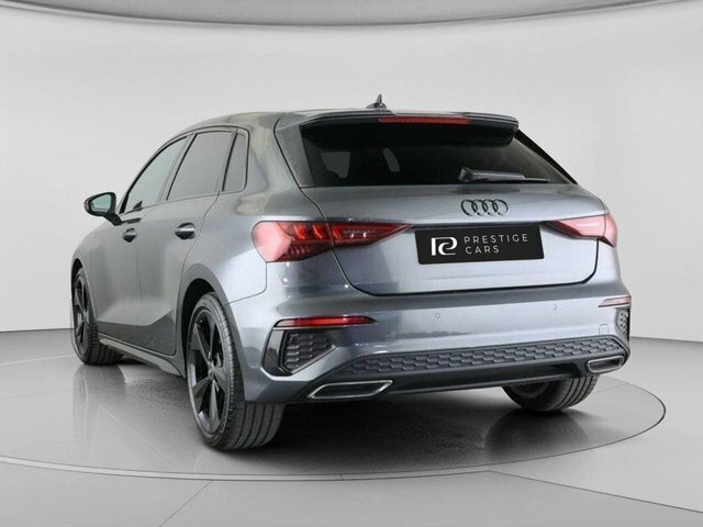 Audi A3 Tfsi 30 S Line LV73KUN Silver #4