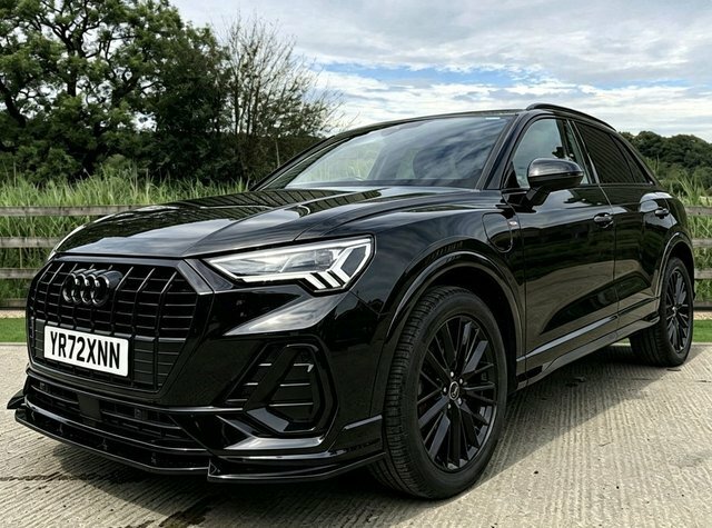 Audi Q3 Tfsi Cod 35 S YR72XNN Black #3