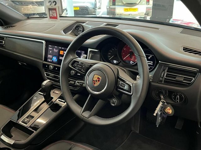 Porsche Macan V6 Gts Suv Grey #5