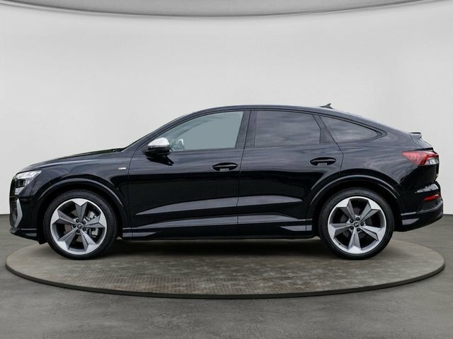 Audi Q4 E Tron Black Edition Sportback Silver #4
