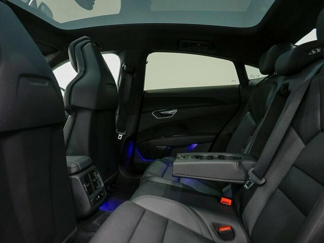 Audi E Tron GT 93.4Kwh Quattro Grey #7
