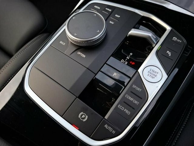 BMW 3 Series 320D Mht M Sport YA24VDV Grey #6