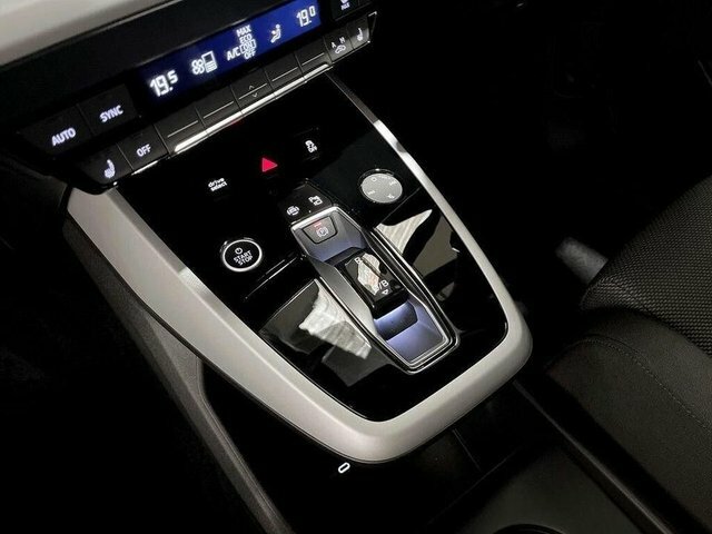 Audi Q4 E Tron Sport Suv Black #6