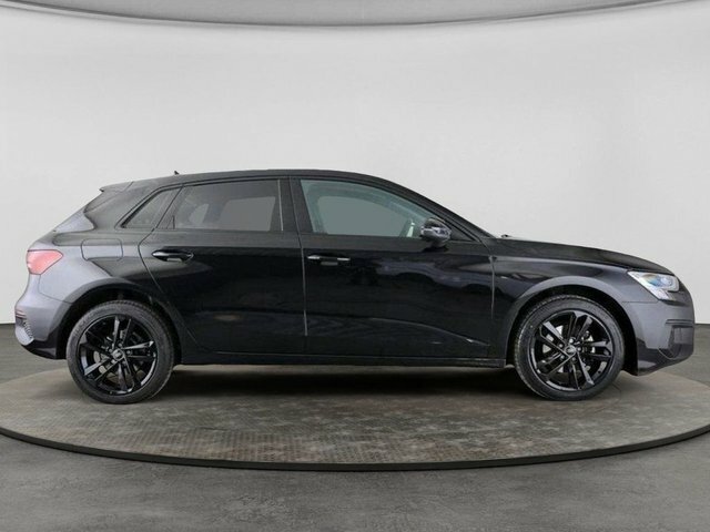 Audi A3 Tfsi 30 Sport Sportback LL23XWT Black #3