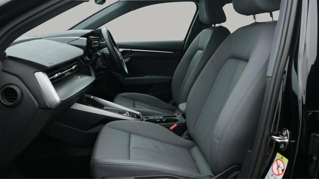 Audi A3 Tfsi 30 Sport Sportback LL23XWT Black #5