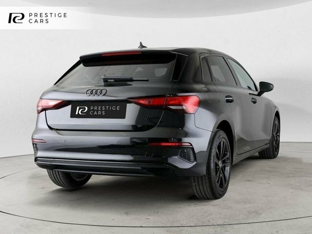 Audi A3 Tfsie 40 Sport Sportback Black #4