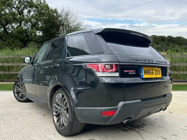 Land Rover Range Rover Sport Sd V6 Hse Dynamic Black #4