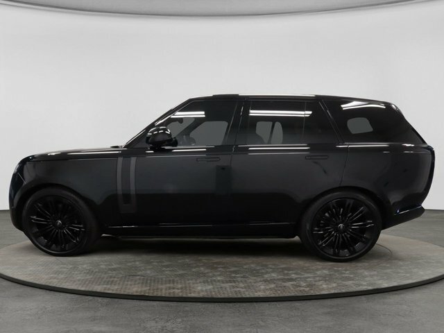 Land Rover Range Rover P530 V8 First Edition Black #4