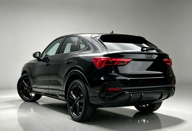 Audi Q3 Tfsi Cod 35 S Black #2