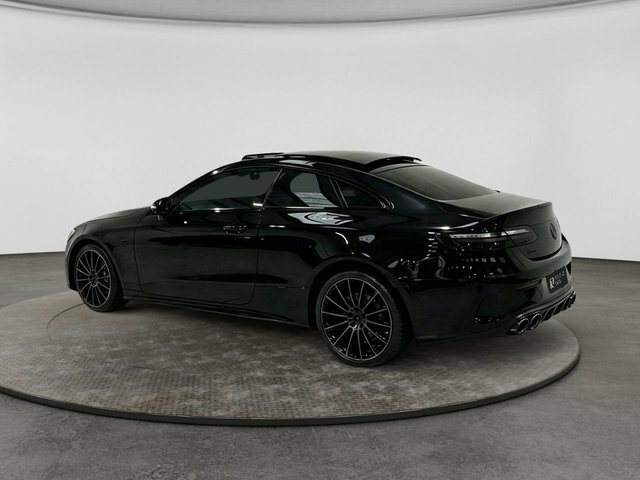 Mercedes-Benz E Class E220d Amg Line Premium Black #2