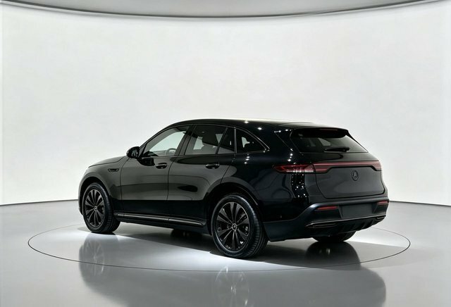 Mercedes-Benz EQC 400 80Kwh Sport Suv Black #2