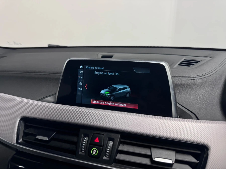 BMW X2 Suv White #49