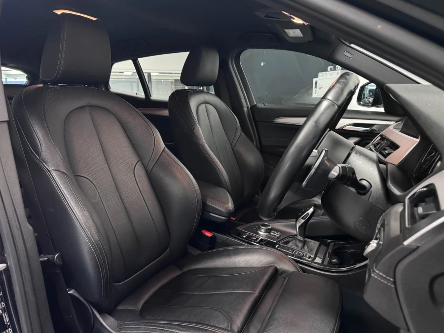 BMW X2 Suv White #22