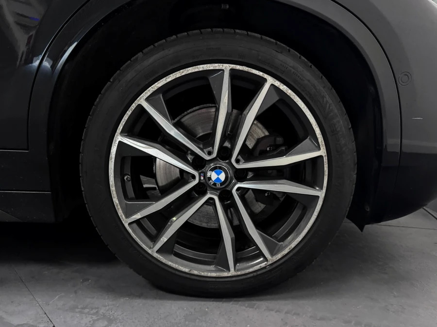 BMW X2 Suv White #55