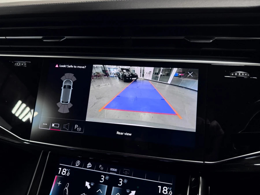 Audi SQ8 Tfsi Quattro Black Black #9
