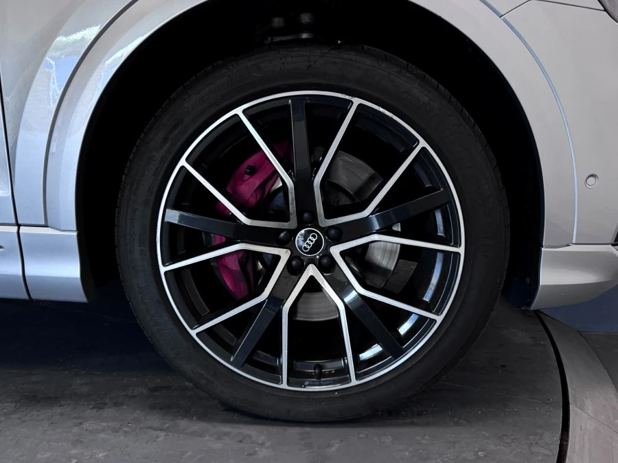 Audi SQ8 Tfsi Quattro Black Black #58