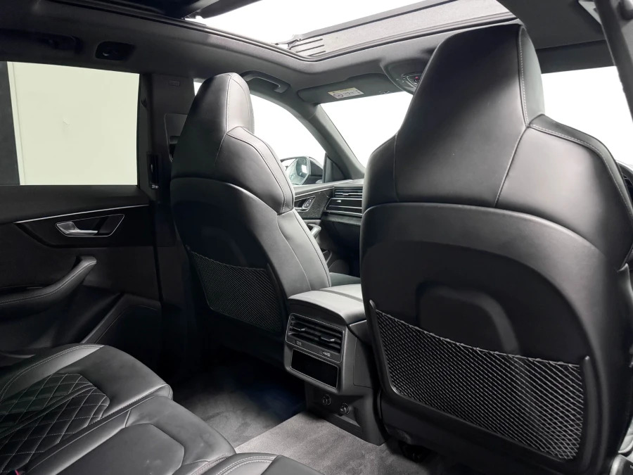 Audi SQ8 Tfsi Quattro Black Black #23
