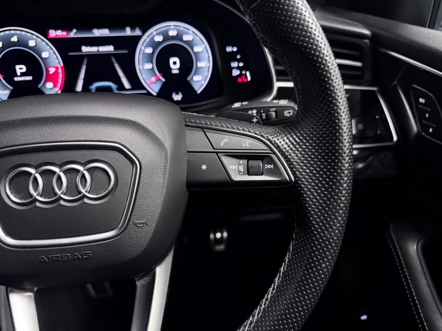 Audi SQ8 Tfsi Quattro Black Black #13