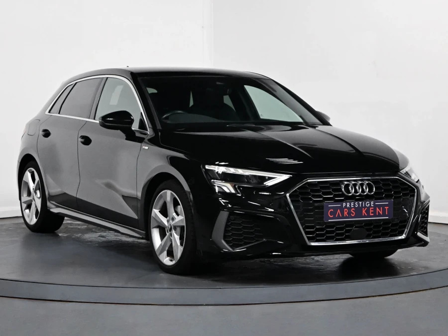Audi A3 1.5 Tfsi 35 S Line Sportback S Tronic E Black