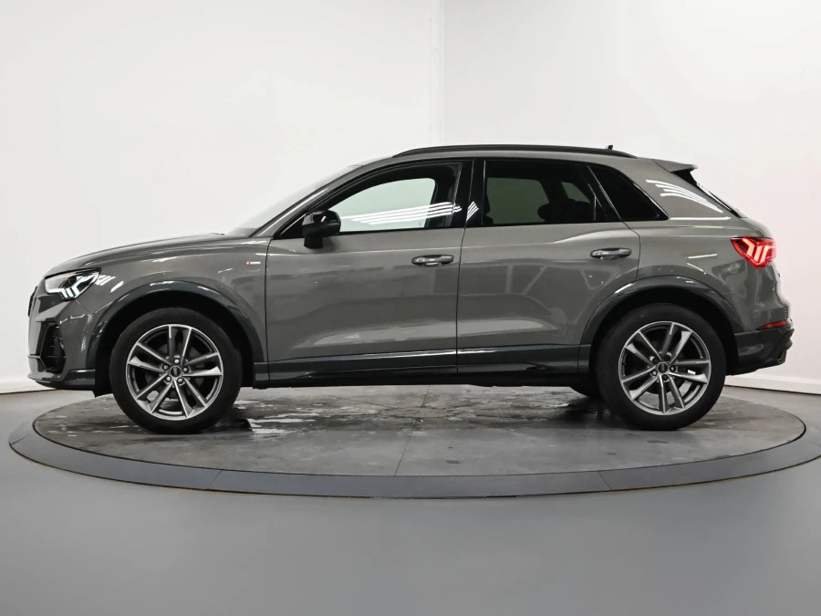 Audi Q3 2.0 Tdi 35 Black Edition Suv S Tronic E Grey #4