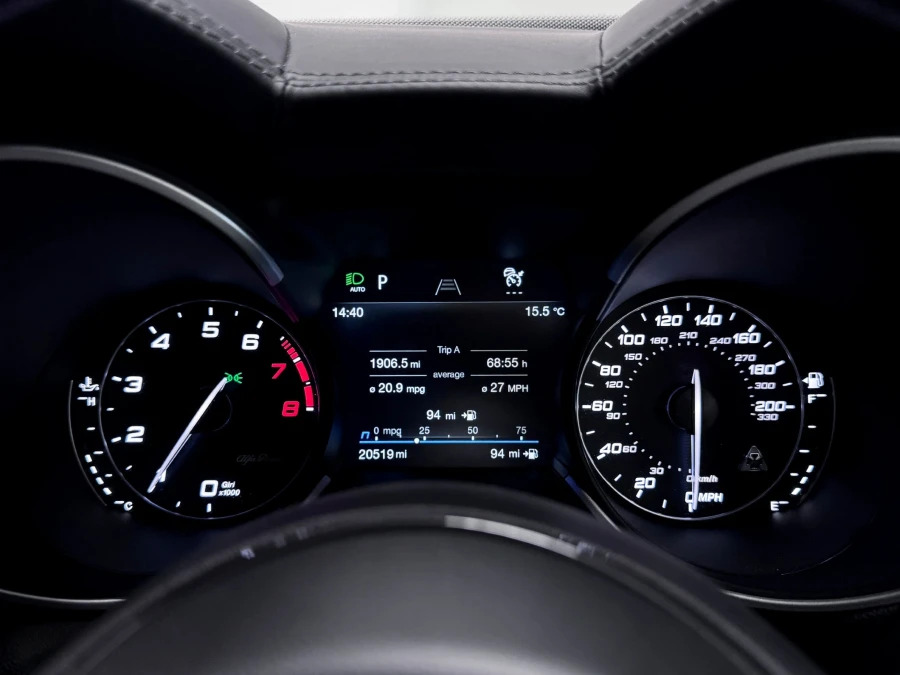 Alfa Romeo Stelvio Tb Ti White #32