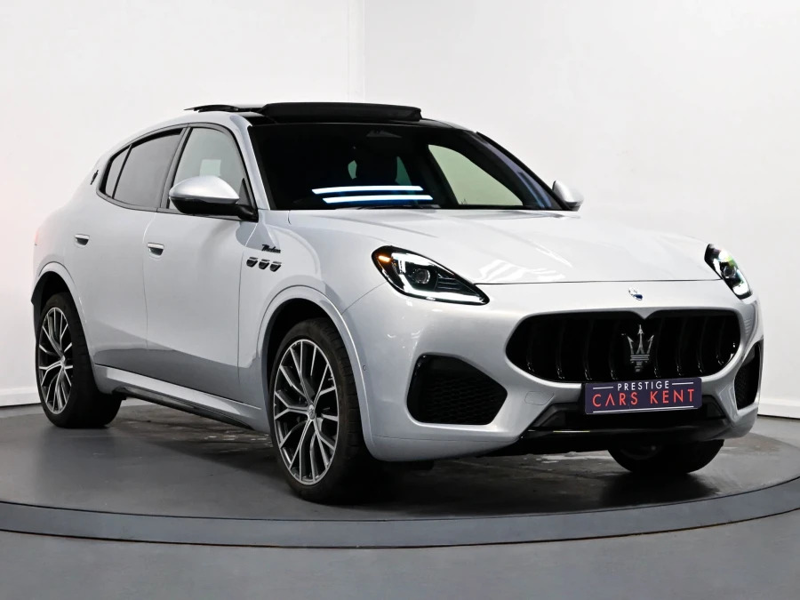 Maserati Grecale 2.0 Mhev Modena Suv Zf 4Wd Euro 6 Ss White