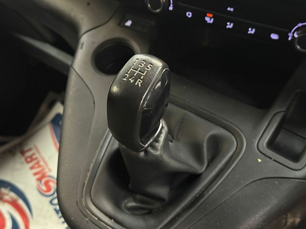 Vauxhall Combo Turbo D 2300 Sportive MK69ZBN Grey #6