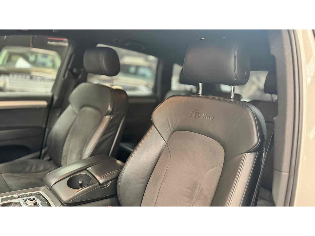 Audi Q7 4X4 3.0 Black #15