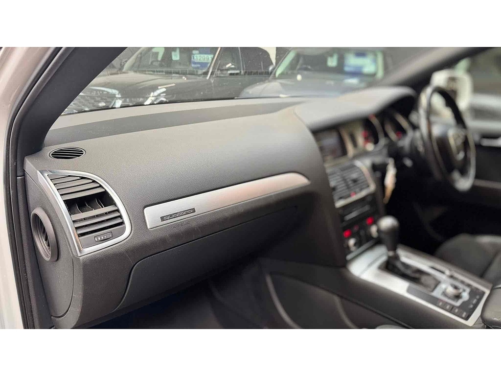 Audi Q7 4X4 3.0 Black #17