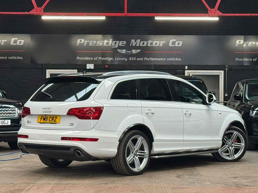 Audi Q7 Tdi V6 S Line White #4