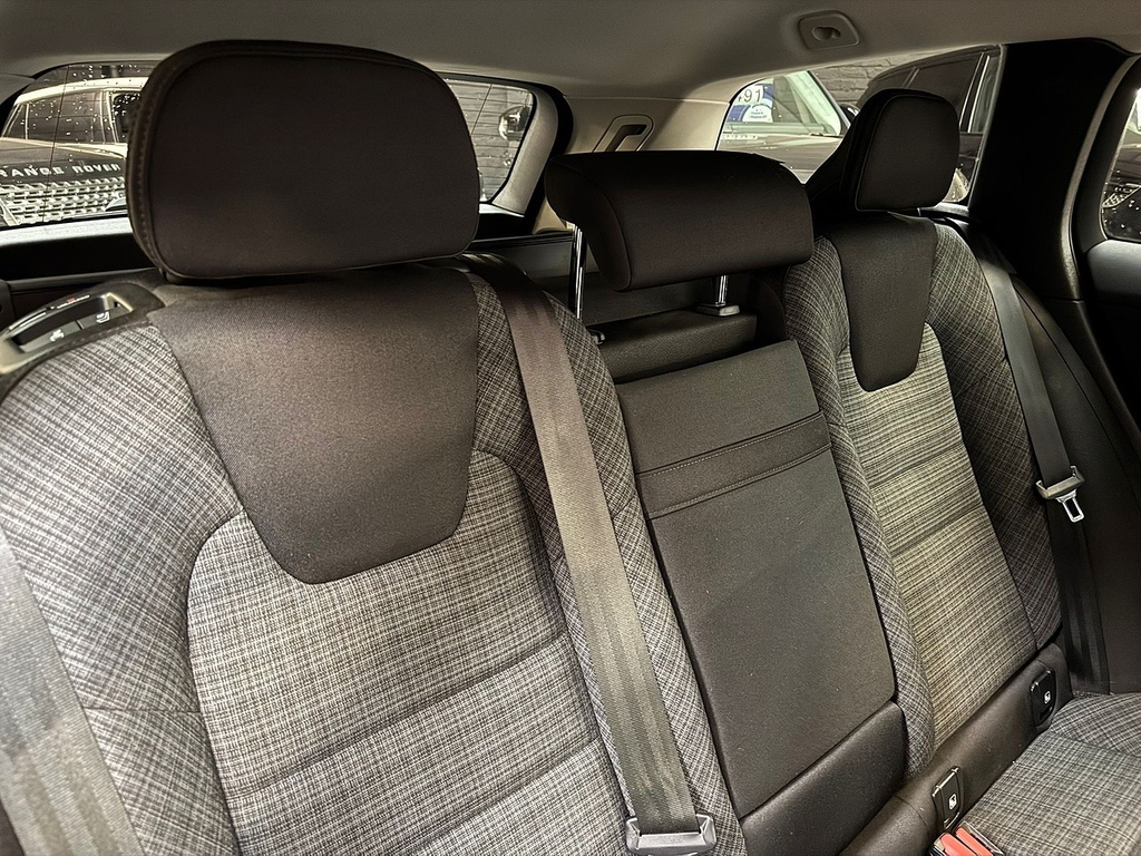 Volvo V60 B3 Black #17