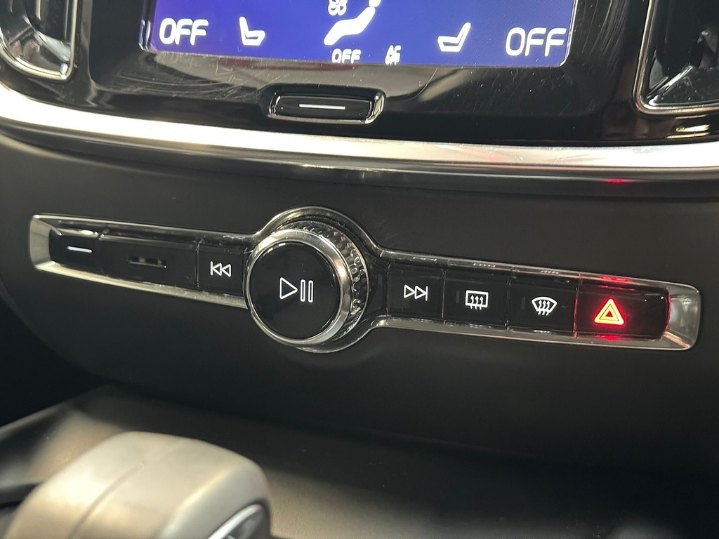 Volvo V60 B3 Black #16
