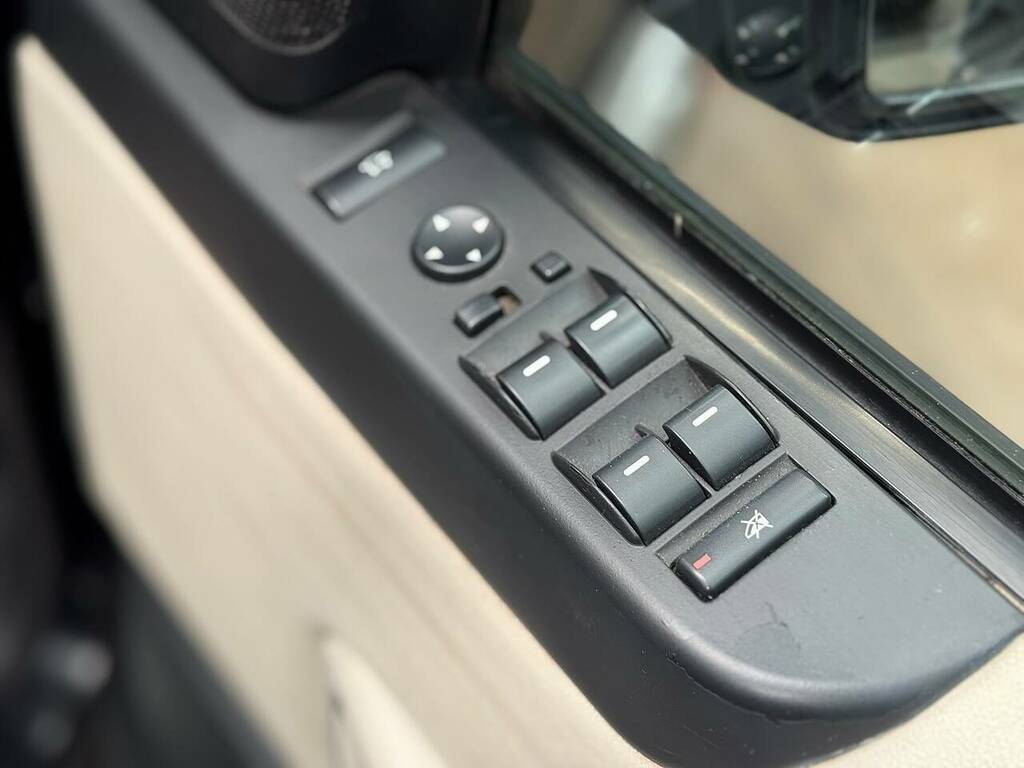 Land Rover Range Rover Tdv8 Hse E4 Black #15