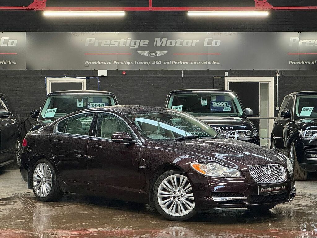 Jaguar XF D V6 Premium Luxury Red #2