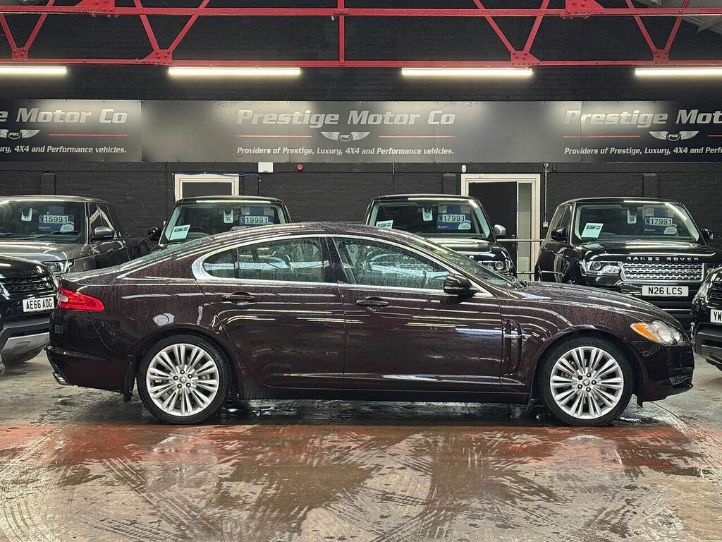 Jaguar XF D V6 Premium Luxury Red #3