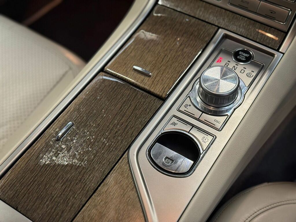 Jaguar XF Saloon Blue #11
