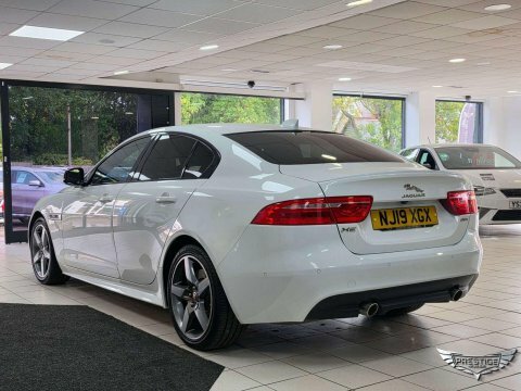 Jaguar XE 2.0I Gpf R-sport White #5