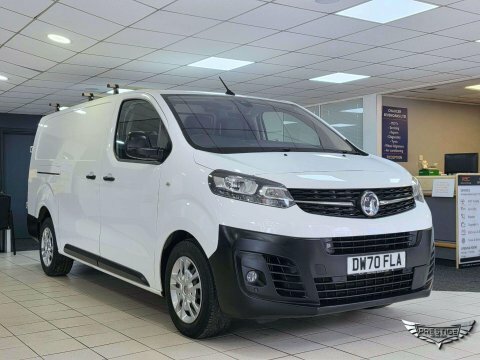 Vauxhall Vivaro 2.0 Turbo D White #2
