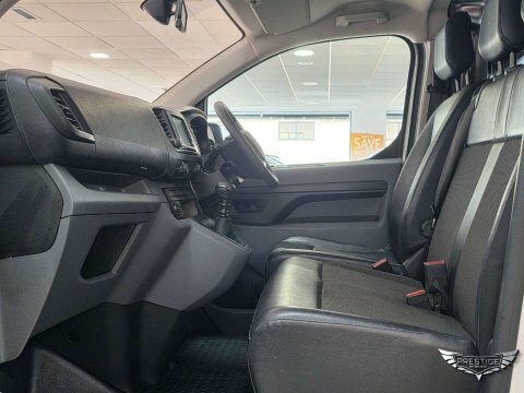 Vauxhall Vivaro 1.5 Vivaro 2900 Dynamic Ss White #24