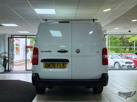 Vauxhall Vivaro 1.5 Vivaro 2900 Dynamic Ss White #74