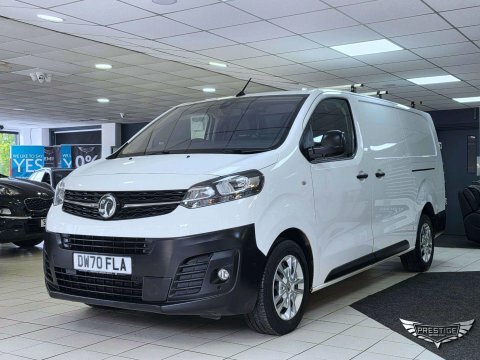 Vauxhall Vivaro 2.0 Turbo D White #3