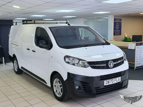 Vauxhall Vivaro 1.5 Vivaro 2900 Dynamic Ss White #35