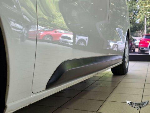 Vauxhall Vivaro 1.5 Vivaro 2900 Dynamic Ss White #13