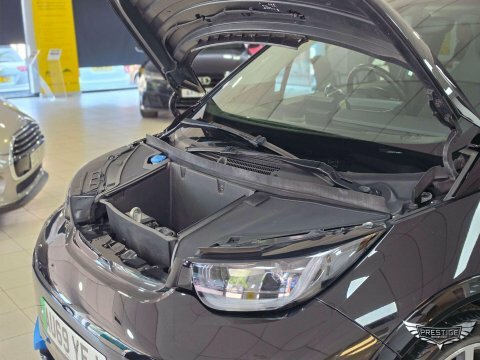 BMW i3 Bmw Hatchback 125Kw 42Kwh Red #79